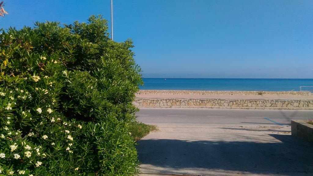 Appartamento Spiaggia Playa Castellammare del Golfo Eksteriør bilde